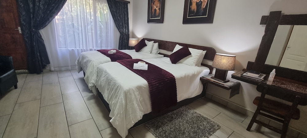 Ndiza Lodge & Cabanas 14/50