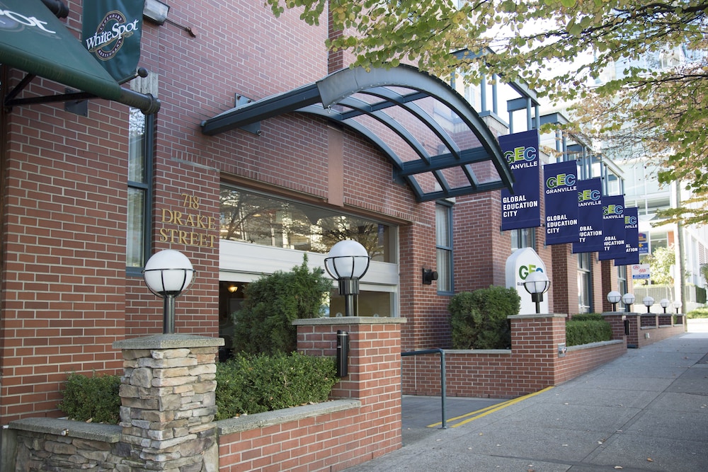 Grand Park Hotel & Suites Downtown Vancouver, Ascend Hotel Collection 6/63