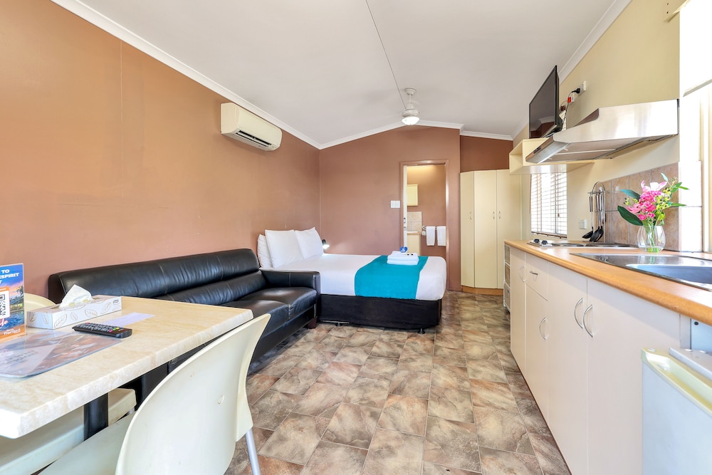 DARWIN FREESPIRIT RESORT 56/72