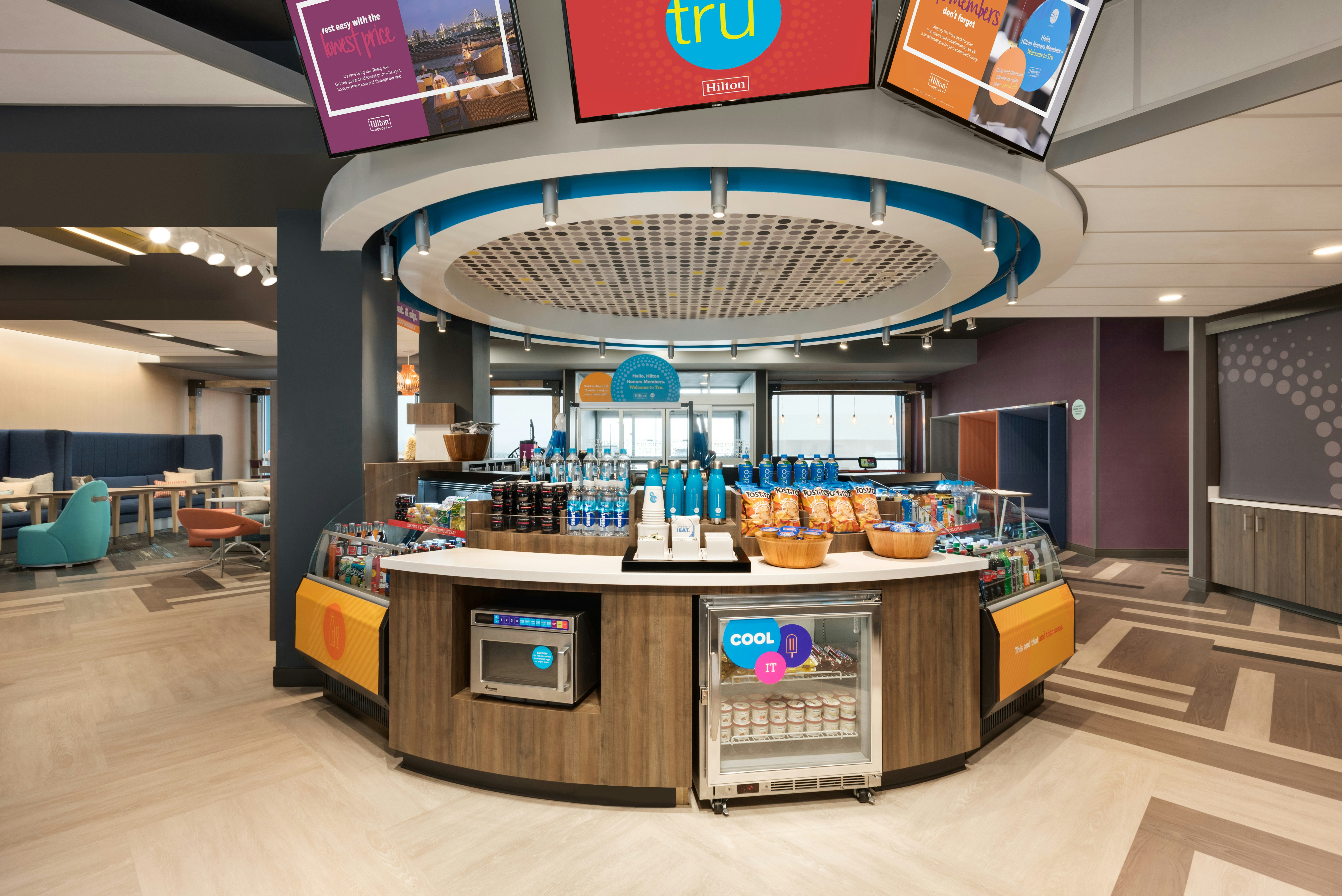 Tru By Hilton Cedar Rapids 24/27