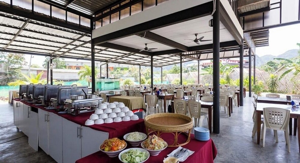 Gypsy Sea View Resort 50/69