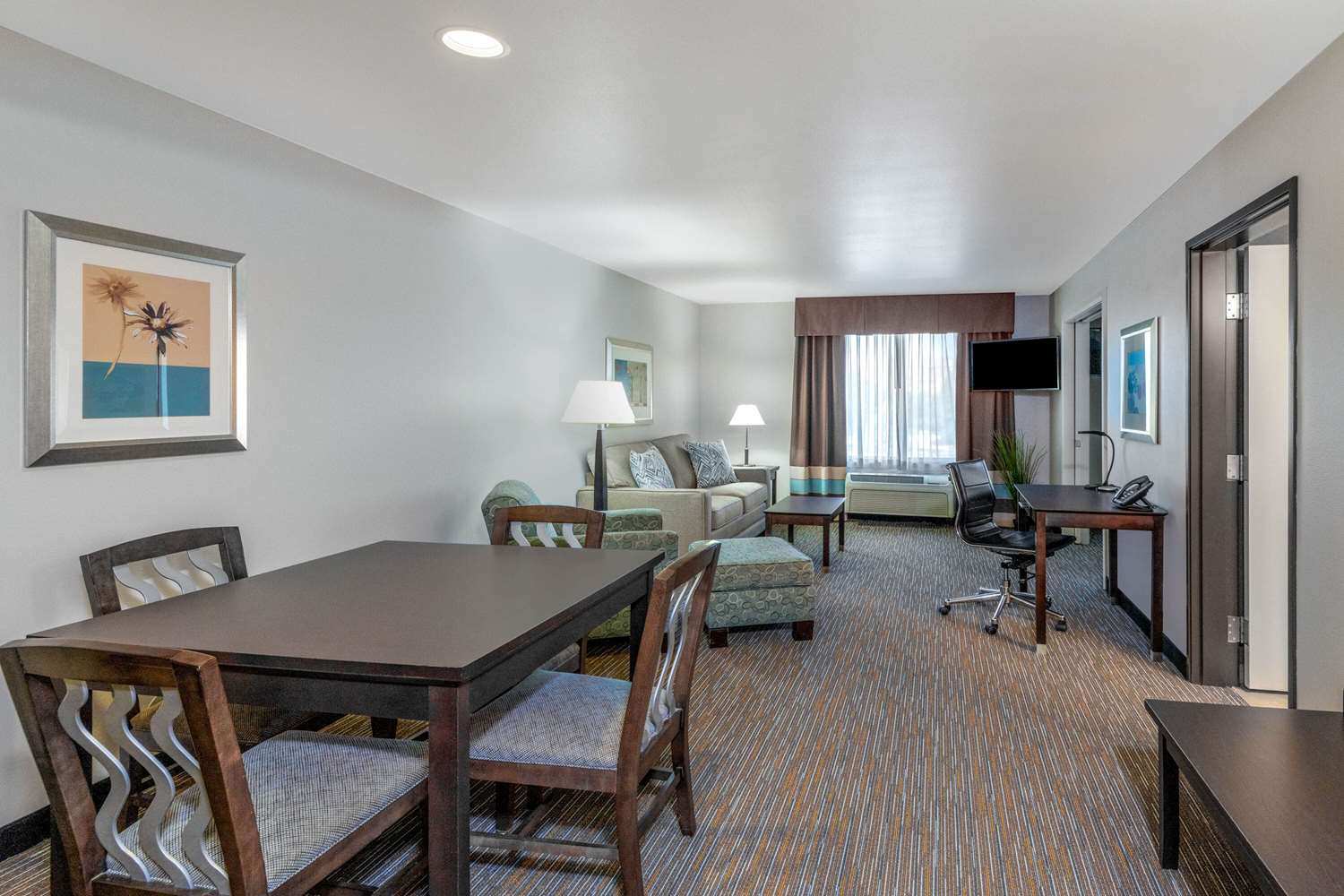 Wingate By Wyndham St George 21/27