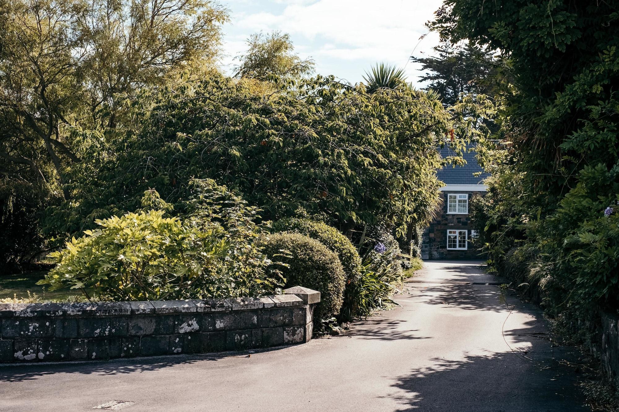 Hotel Hougue Du Pommier 41/50