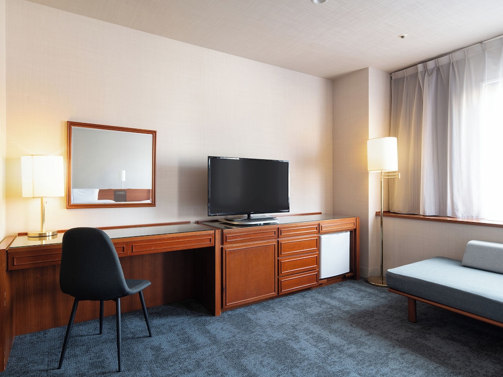 Vessel Inn Yachiyo Katsutadai Ekimae 56/67