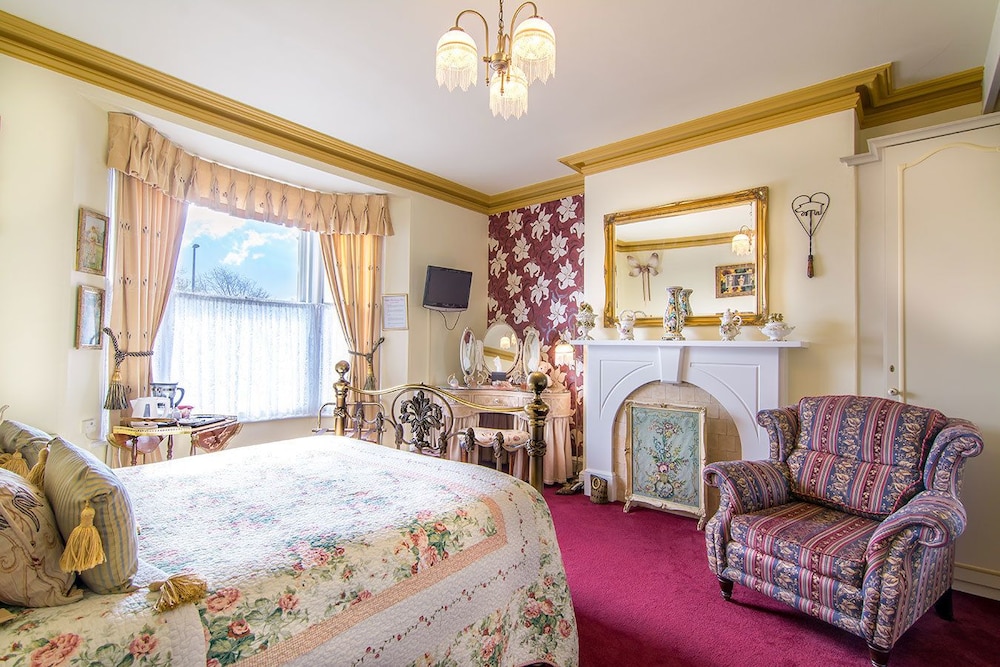 Creston Villa Guest House 23/33