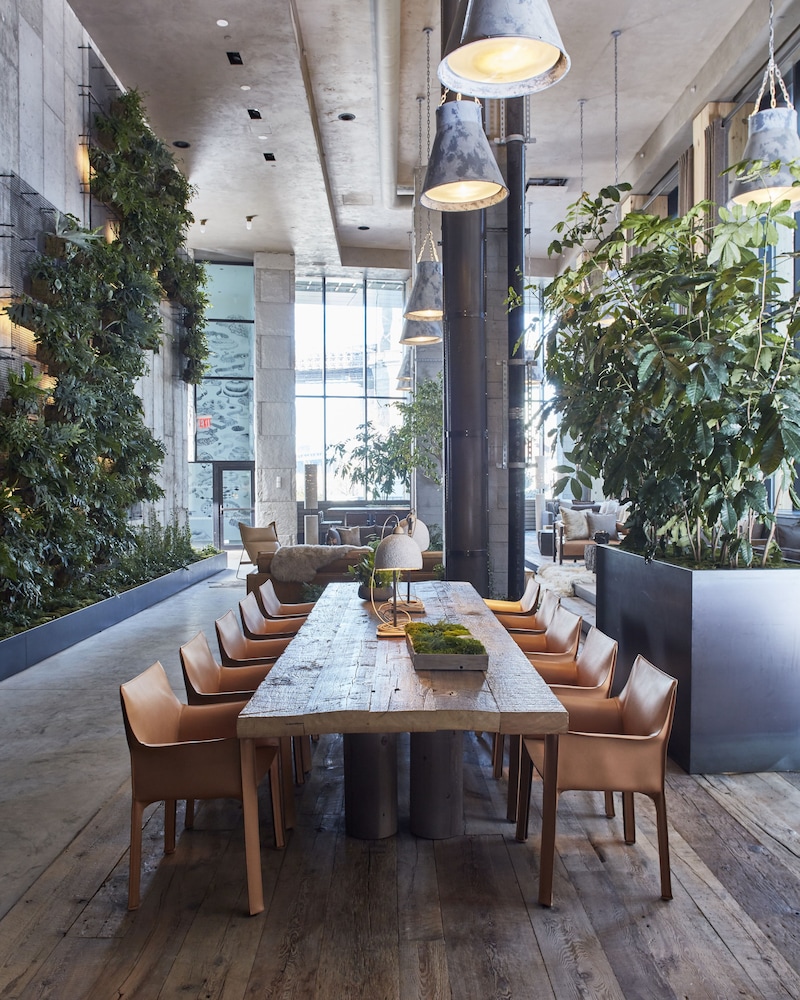 1 Hotel Brooklyn Bridge 37/44