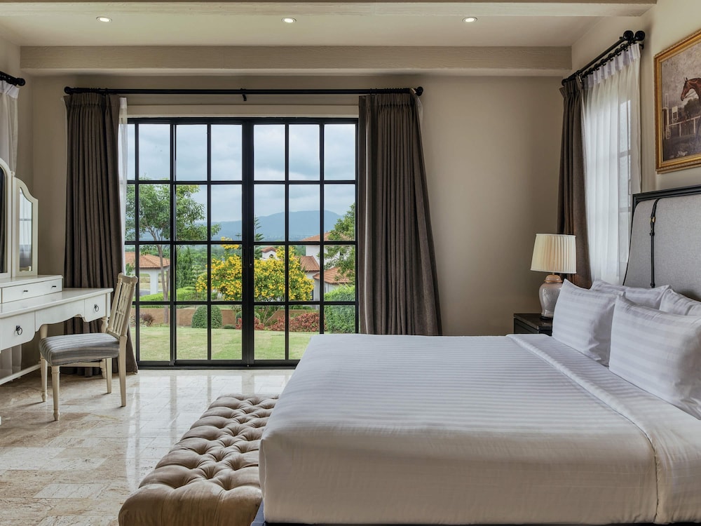 Movenpick Resort Khao Yai 11/50