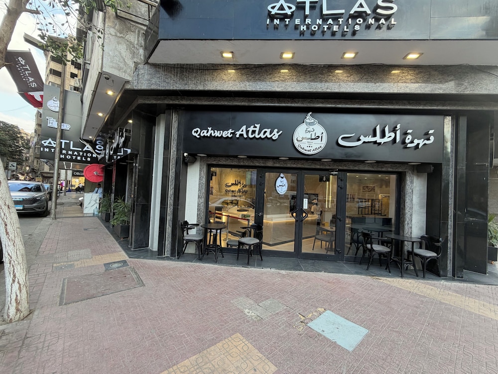 Atlas International Hotels 44/48