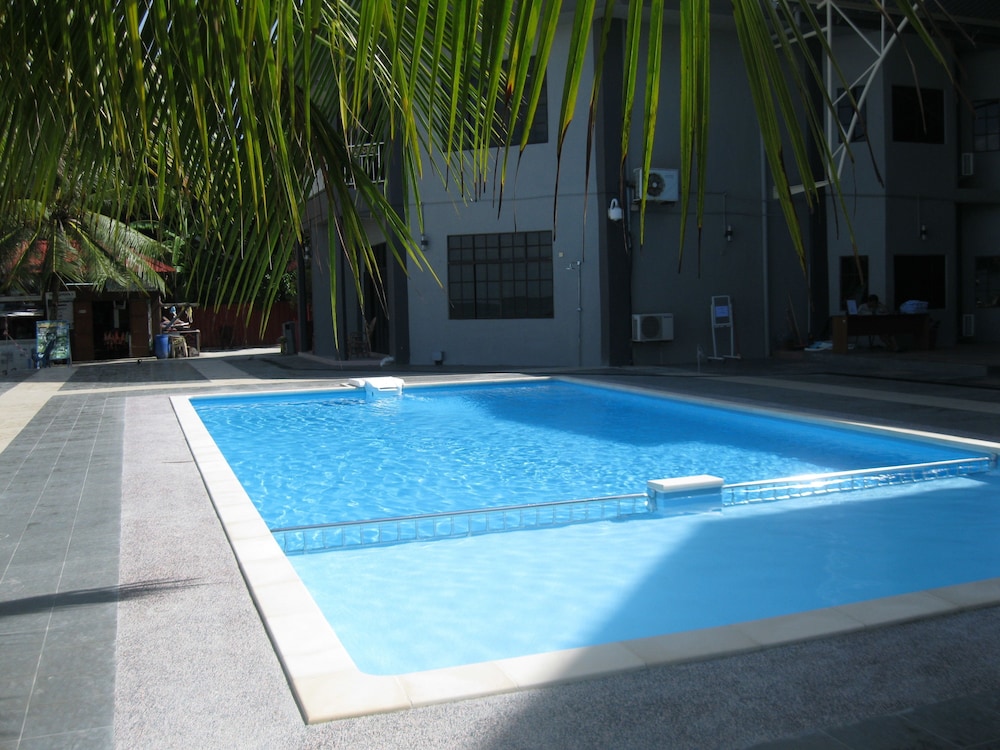 Best Star Resort 38/62