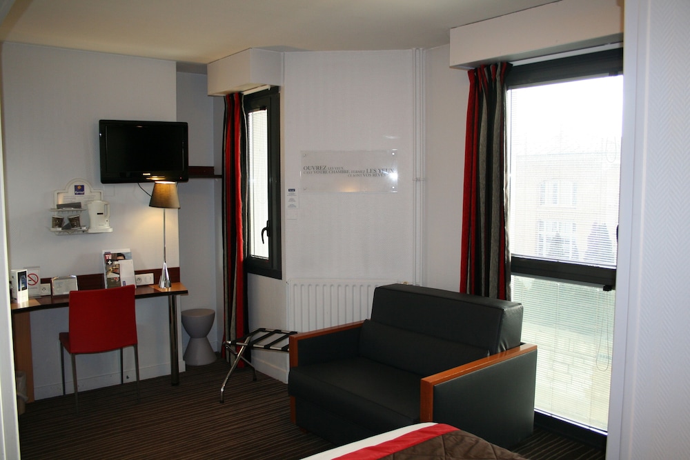 Kyriad Dijon Gare 31/50