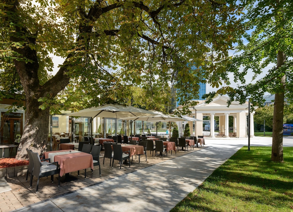 Grand Hotel Sava Superior 71/76