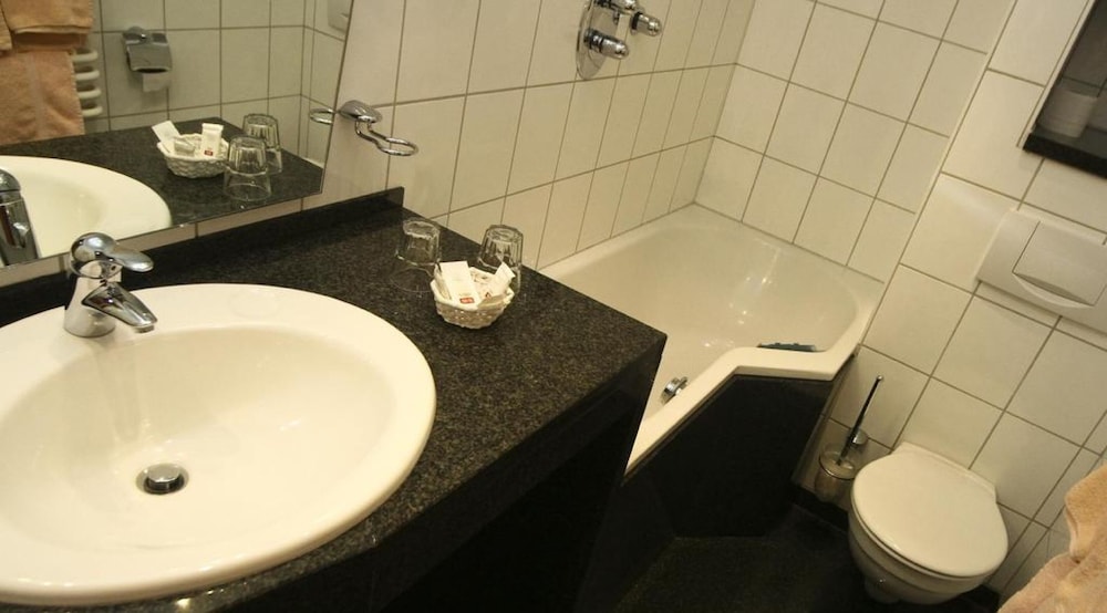 Mosellandhotel Im Enderttal Zum Onkel Willi 28/37