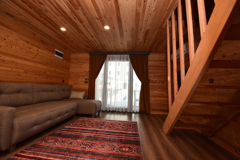 Irbec Apart & Bungalow 13/40
