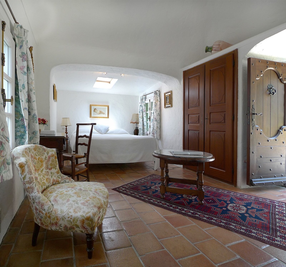Le Hameau 6/51