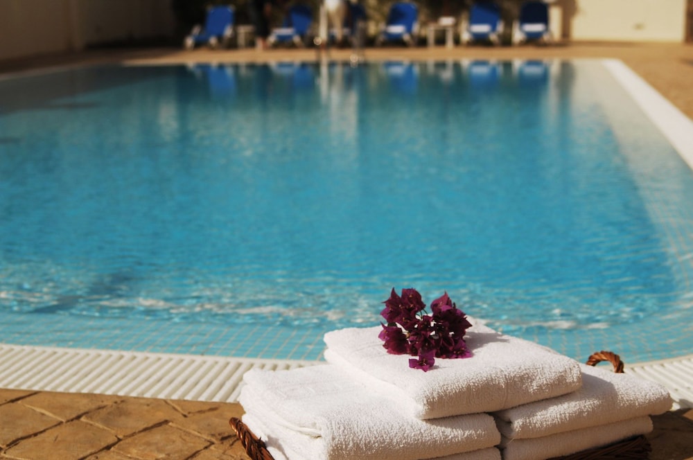 Hotel Marisma Sancti Petri 17/38