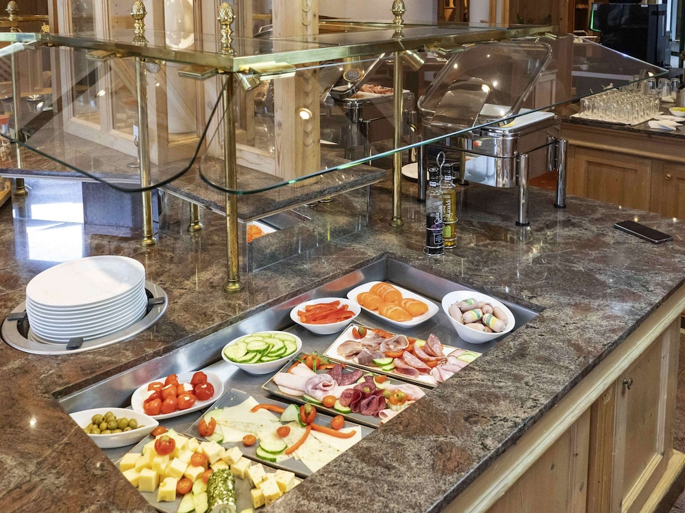 Atomis Hotel Munich Airport by Mercure 39/50