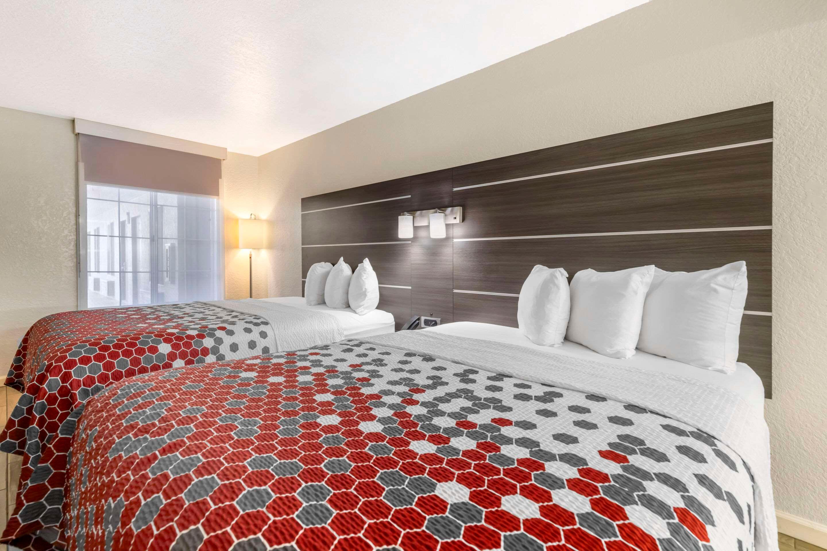 Room, 2 Queen Beds