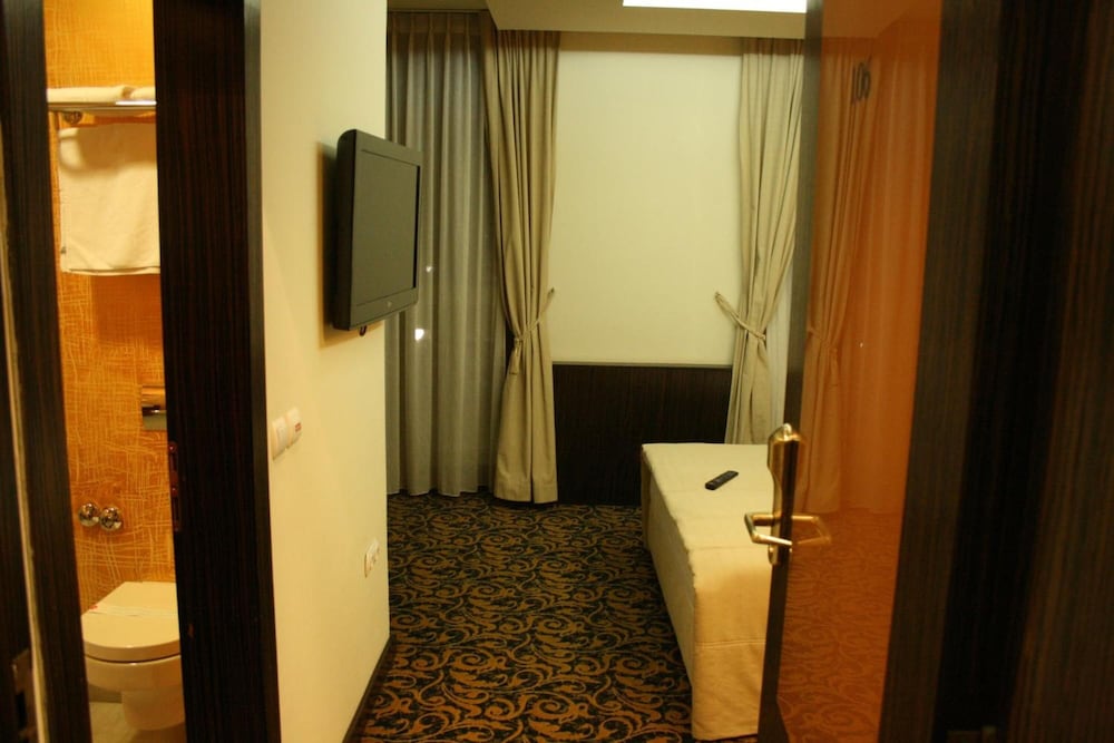 HOTEL HERCEGOVINA 27/34