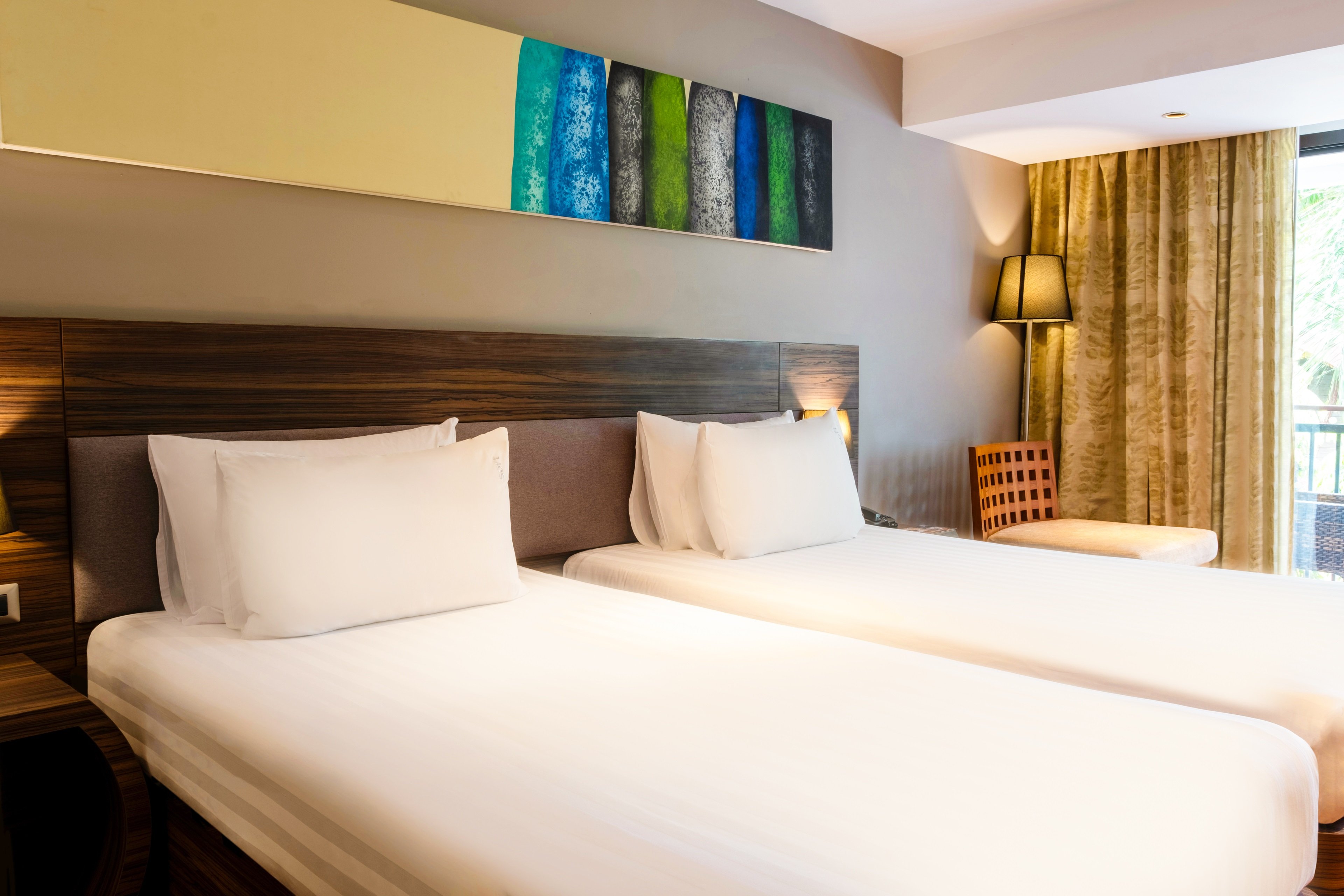 Standard, Twin Beds, Central Building