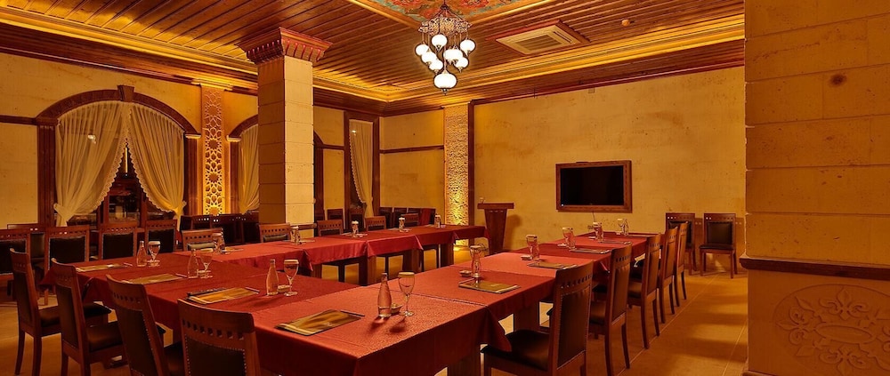 Kapadokya Hill Hotel and Spa (12+) 65/75