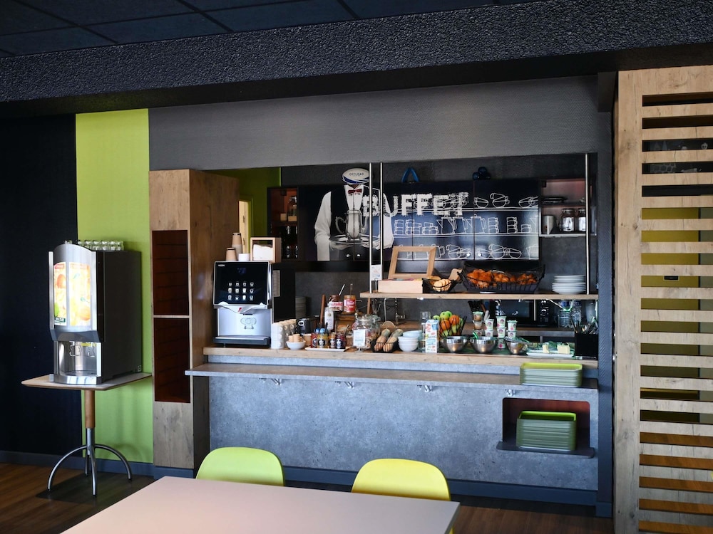 Ibis Budget Laval 55/67