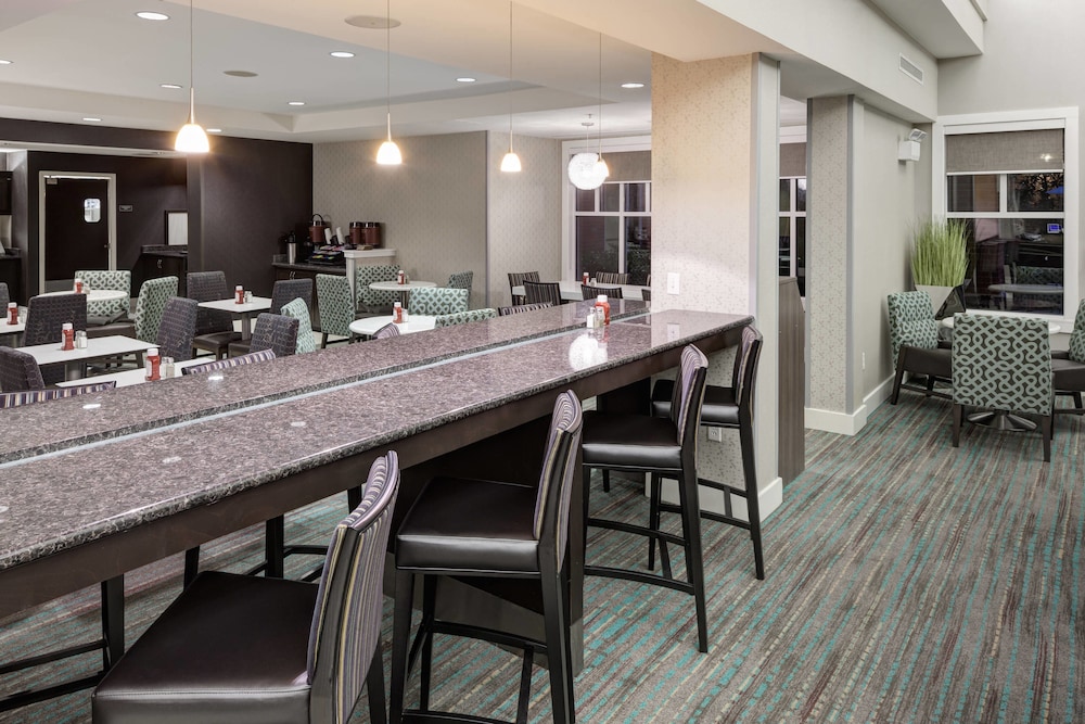 Residence Inn by Marriott Franklin Cool Springs 40/52