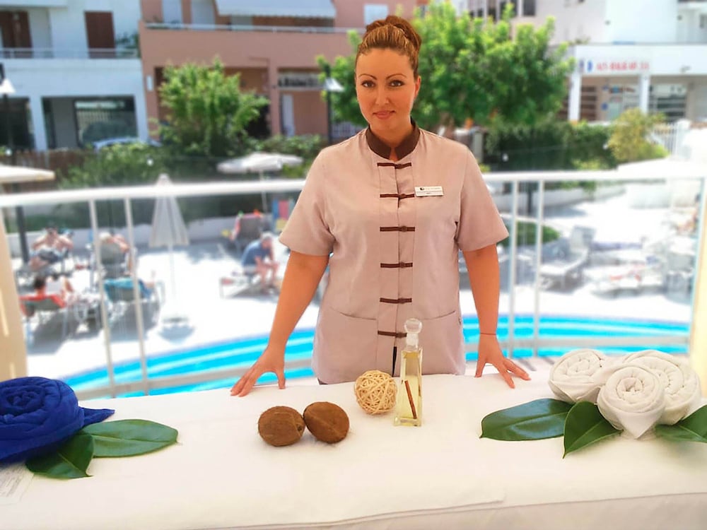 Eix Alcudia Hotel Adults Only 40/50