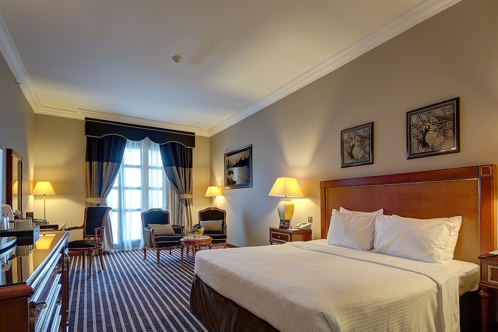 Balmoral, Suite, King Bed