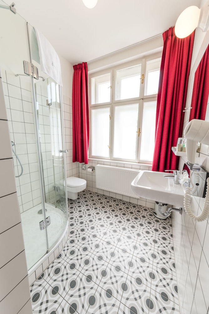 Boutique Hotel Villa Beatika 48/50