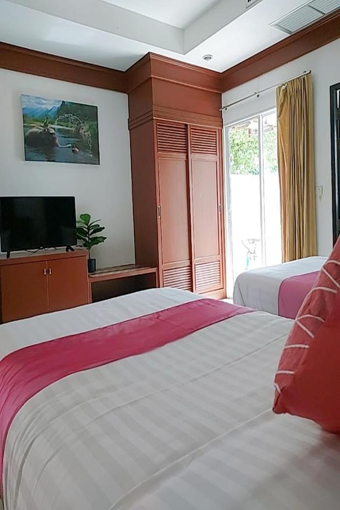 Aromdee at Naithon Beach 20/50