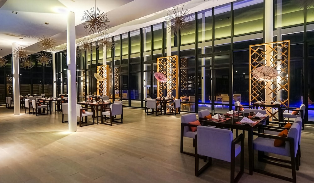 Radisson Blu Resort Maldives 52/72