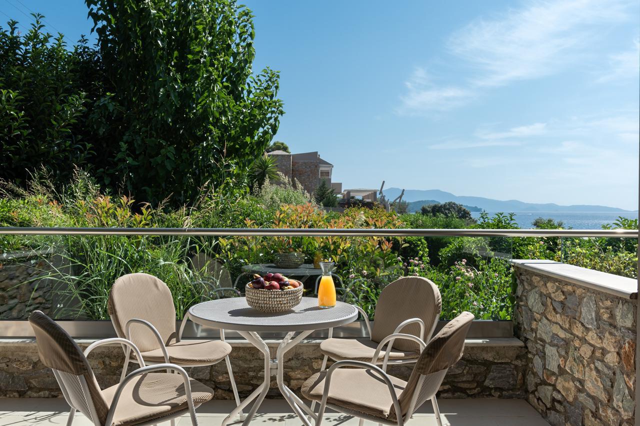 Kassandra Bay Resort, Suites and Spa 22/33