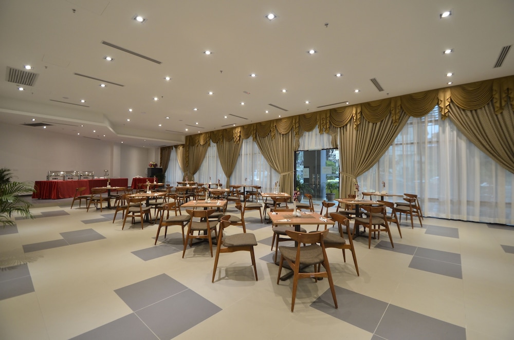 Hotel Signature International at Pudu 28/35