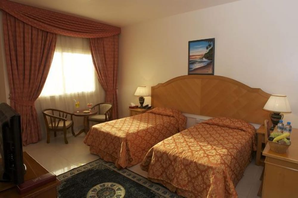 Safeer Hotel Suites 9/29