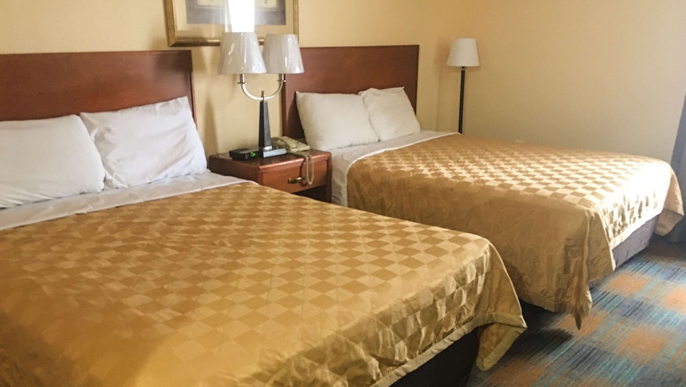Red Roof Inn Washington, NC 20/46
