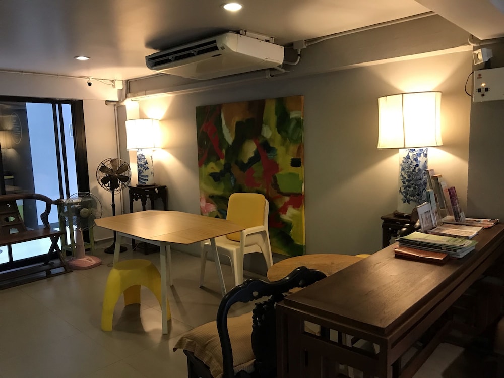 S1 Hostel 49/61