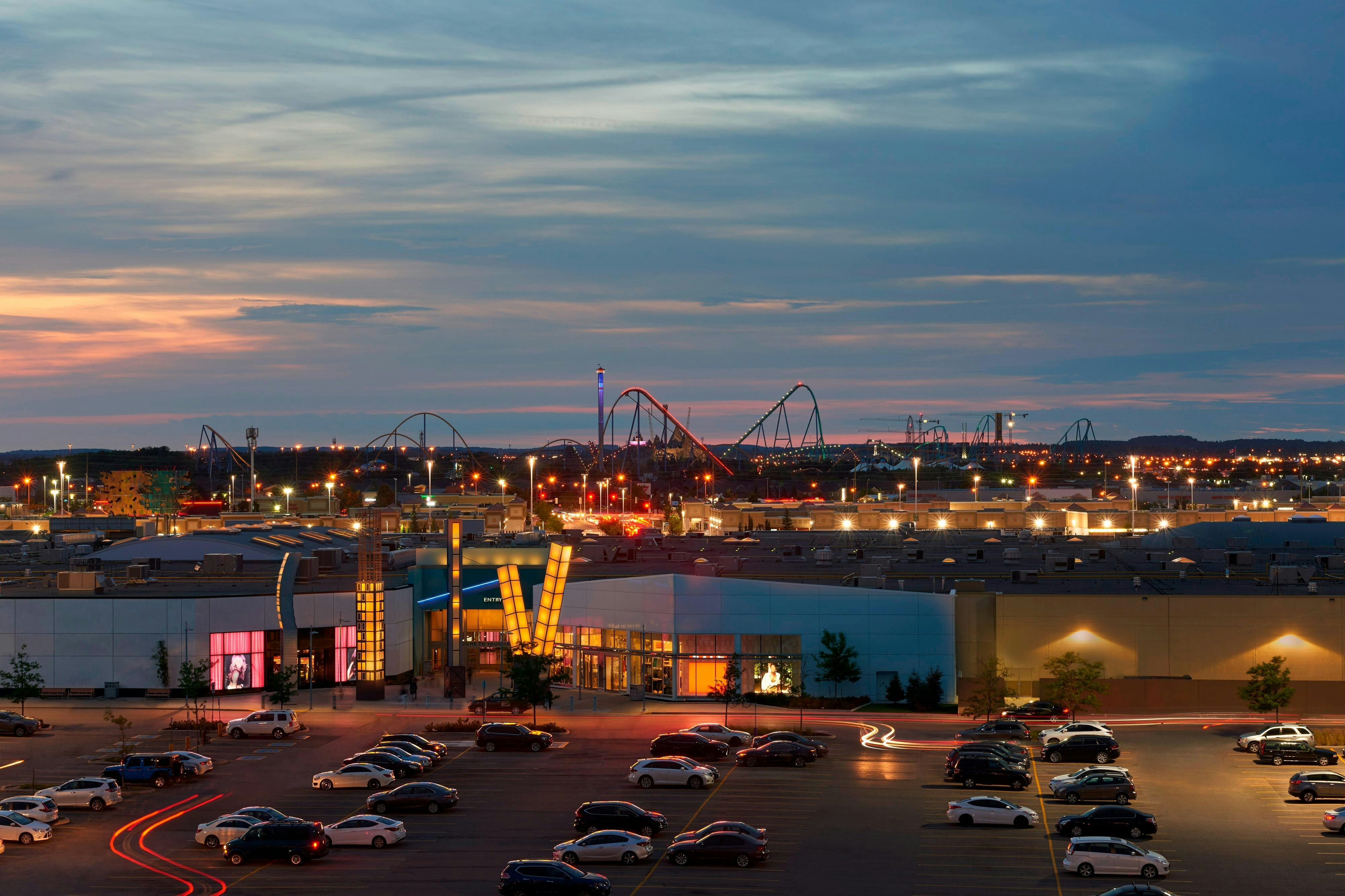 Aloft Vaughan Mills 2/2