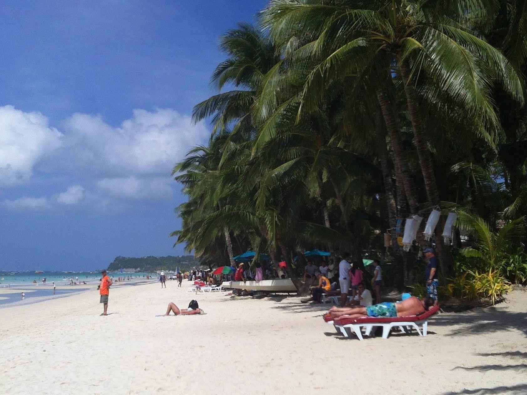 Amigos Beach Resort Boracay 24/32