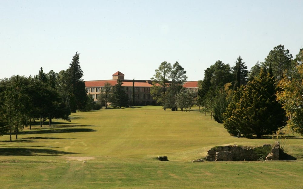 San Miguel Plaza Hotel Golf Spa & Conventions 46/49