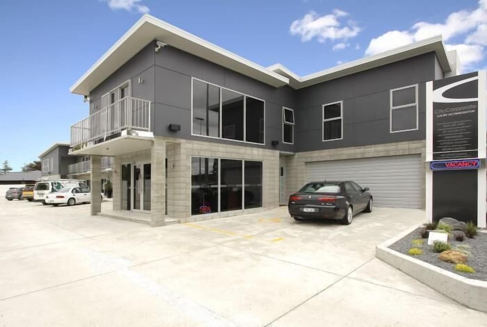 City Corporate Motor Inn 33/42