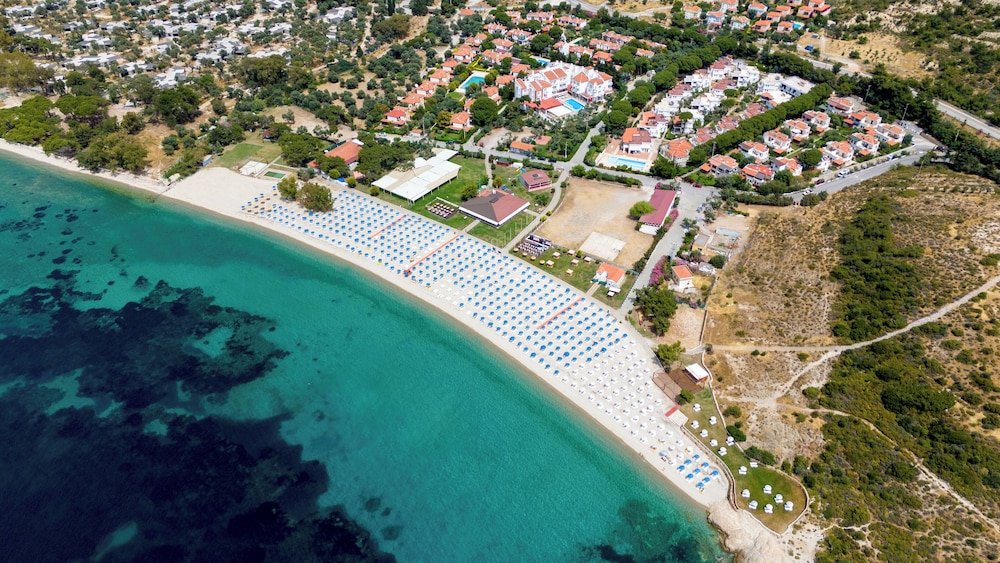 Hanedan Beach Hotel 22/32
