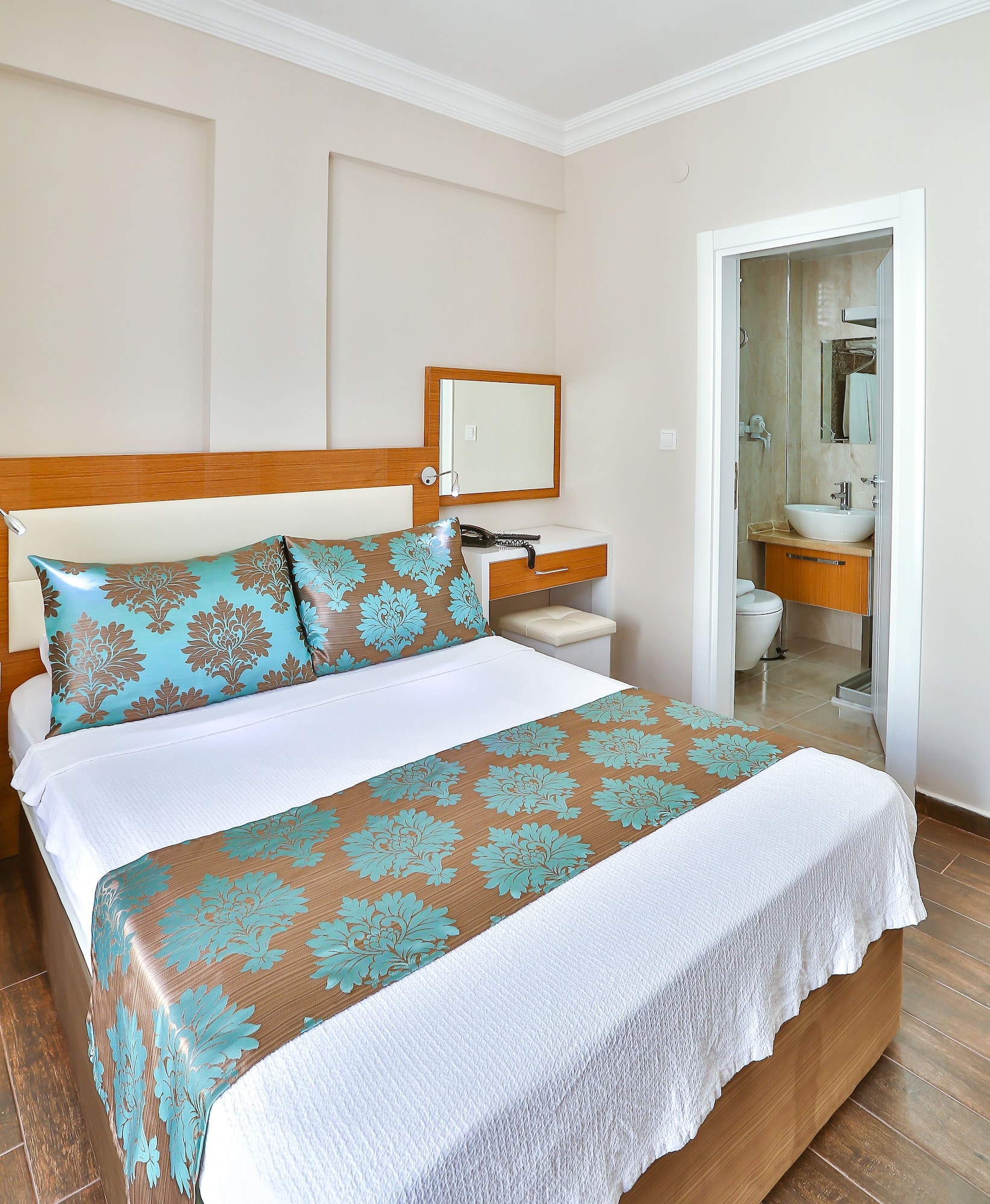 ROOM, DOUBLE BED, SEA VIEW