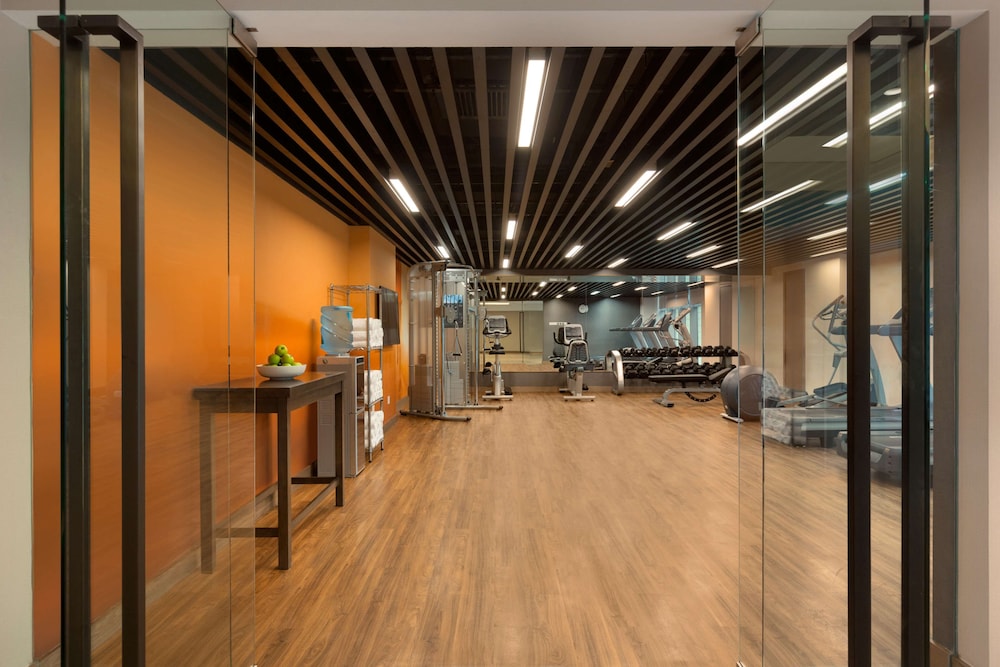 Hyatt Place Shenzhen Dongmen 40/79