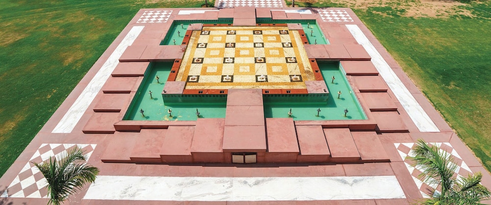 R Chandras Palace photo4
