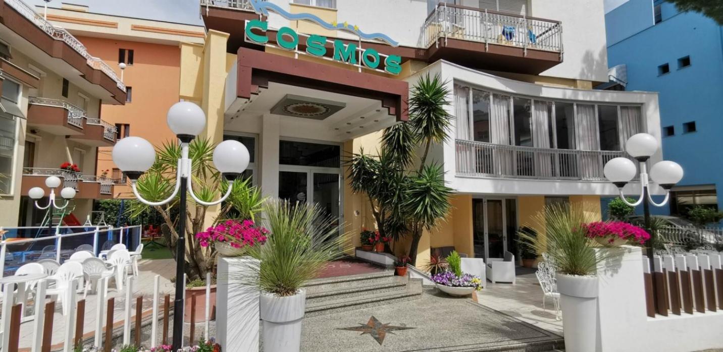 Hotel Cosmos 2/34