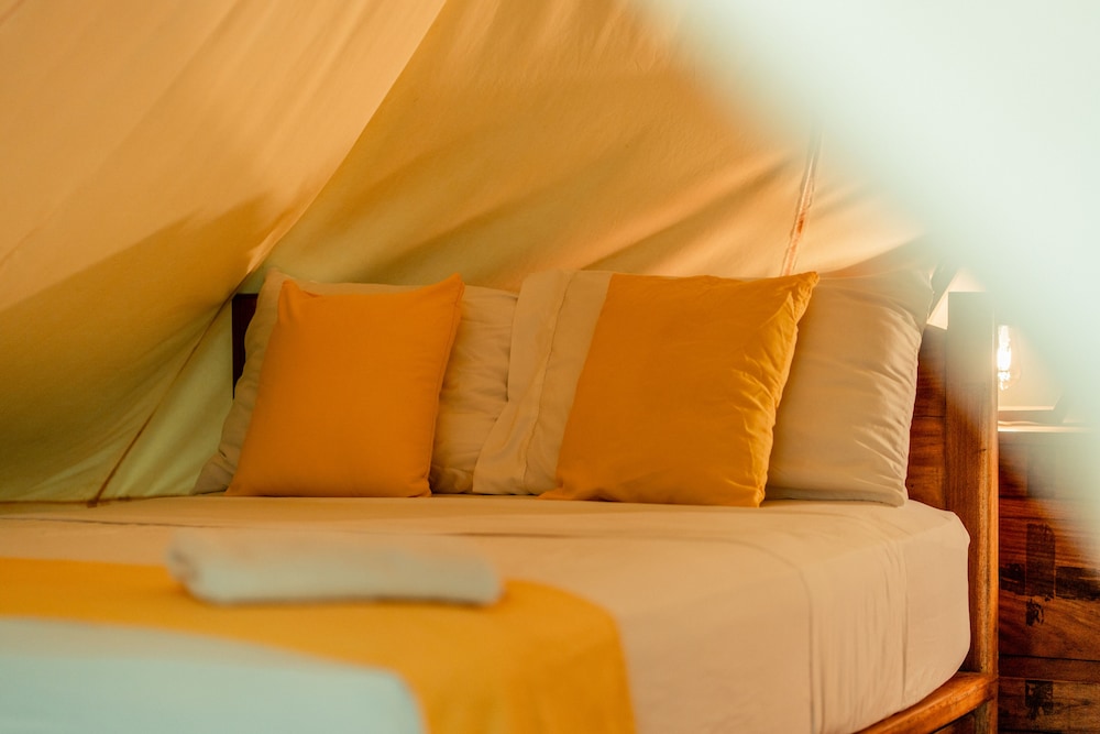 Rainforest Tent - Two Double Beds
