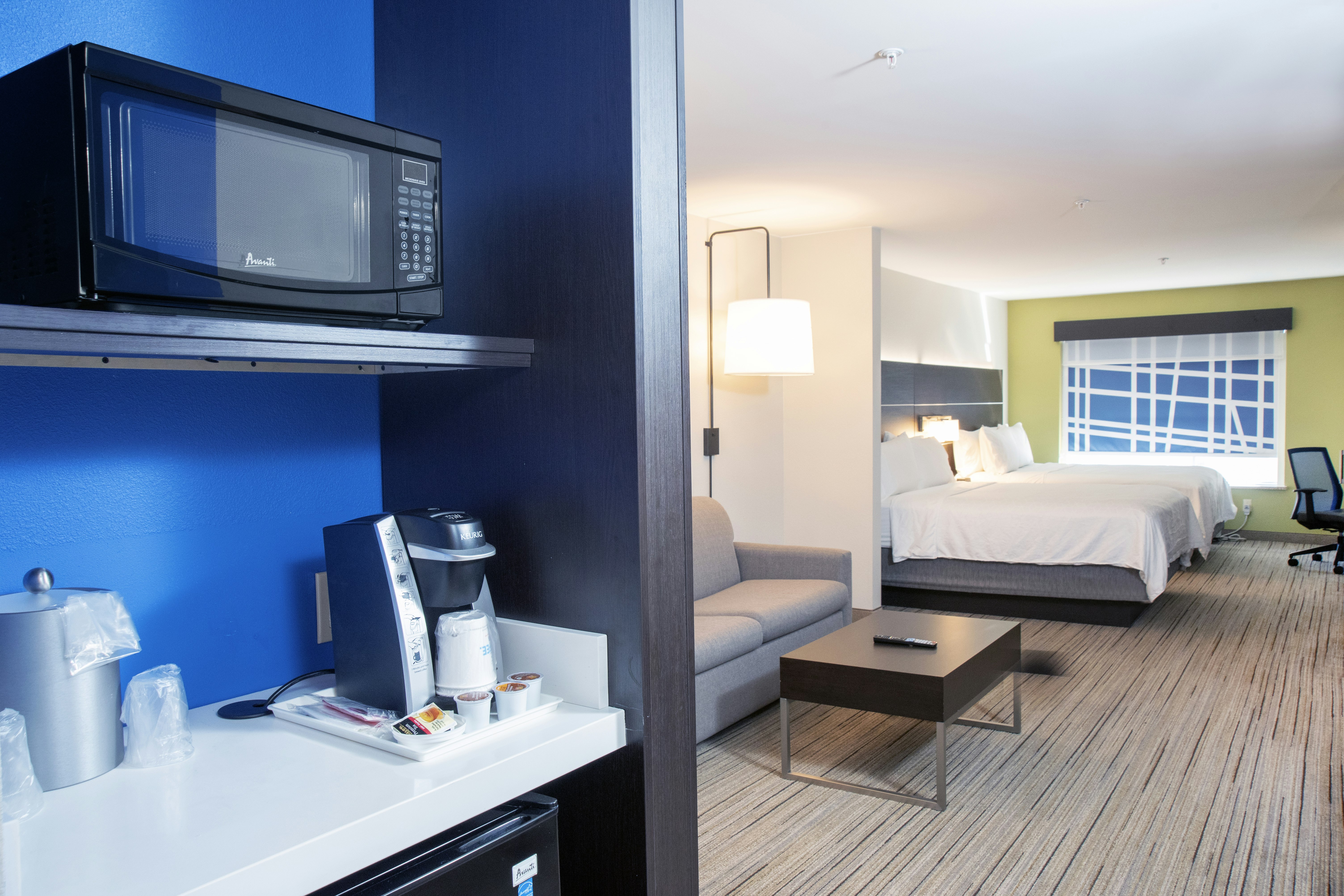 Holiday Inn Express Hotel and Suites Chester-Monroe-Goshen 38/72