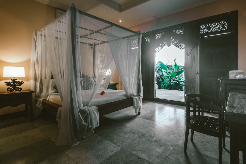Honeymoon Guesthouse 19/75