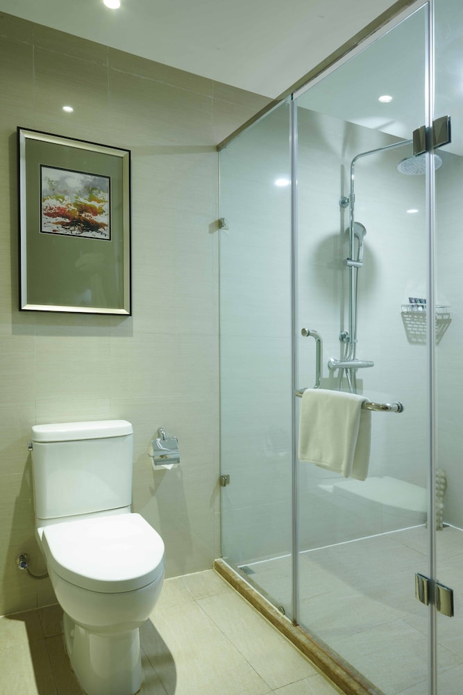 Novotel Guiyang Panjiang 49/50