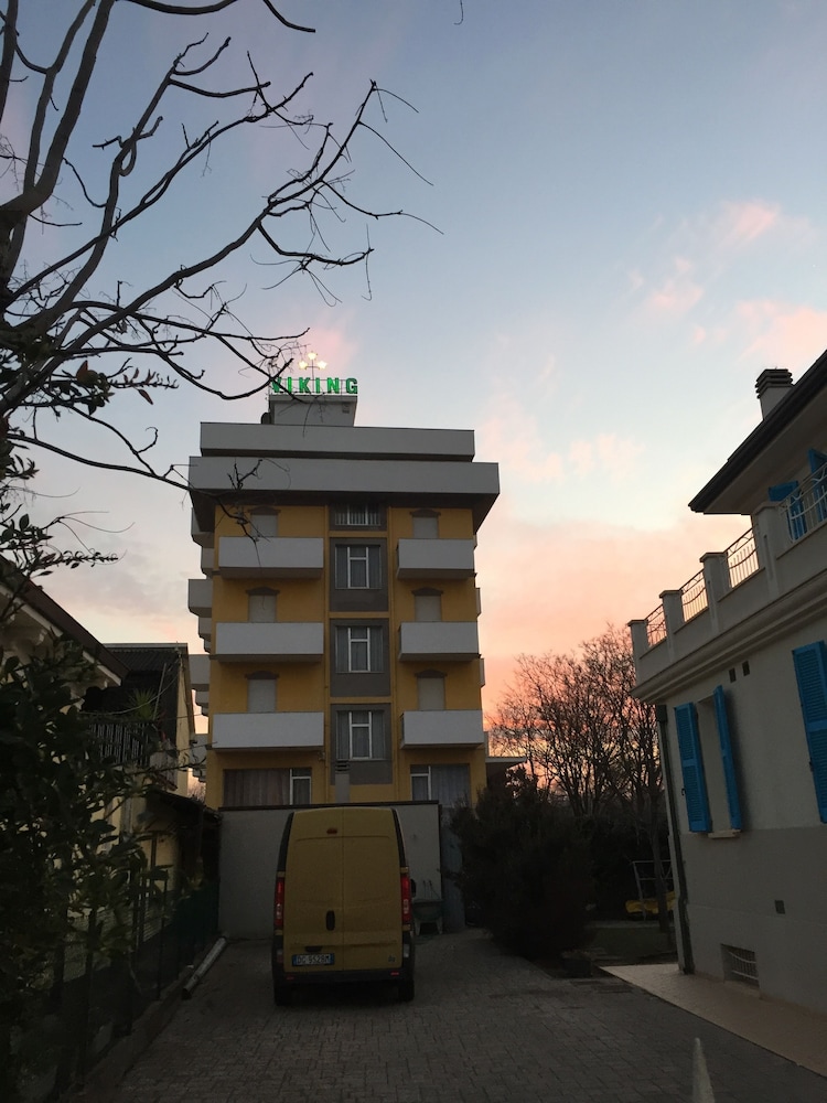 HOTEL VIKING 2/70